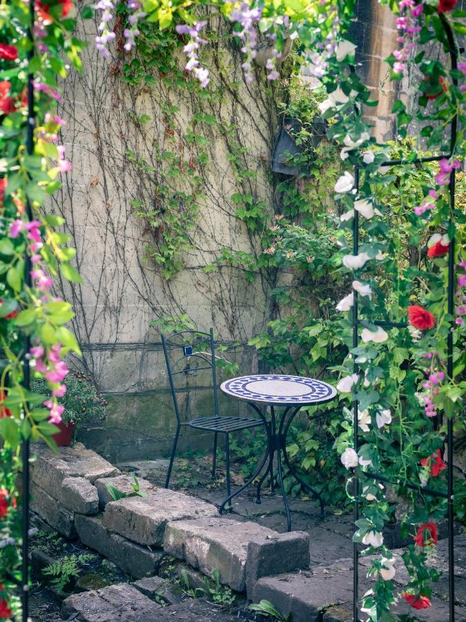 The Wonderland Townhouse - Alice In Wonderland 7Bdr Home Bath Exterior foto